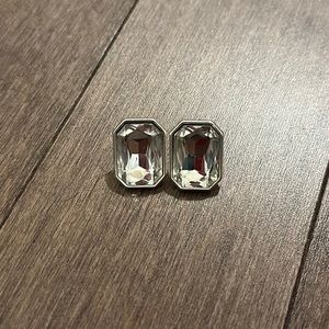 🌟New/Never Used Hexagon Crystal Stud Earrings 🌟